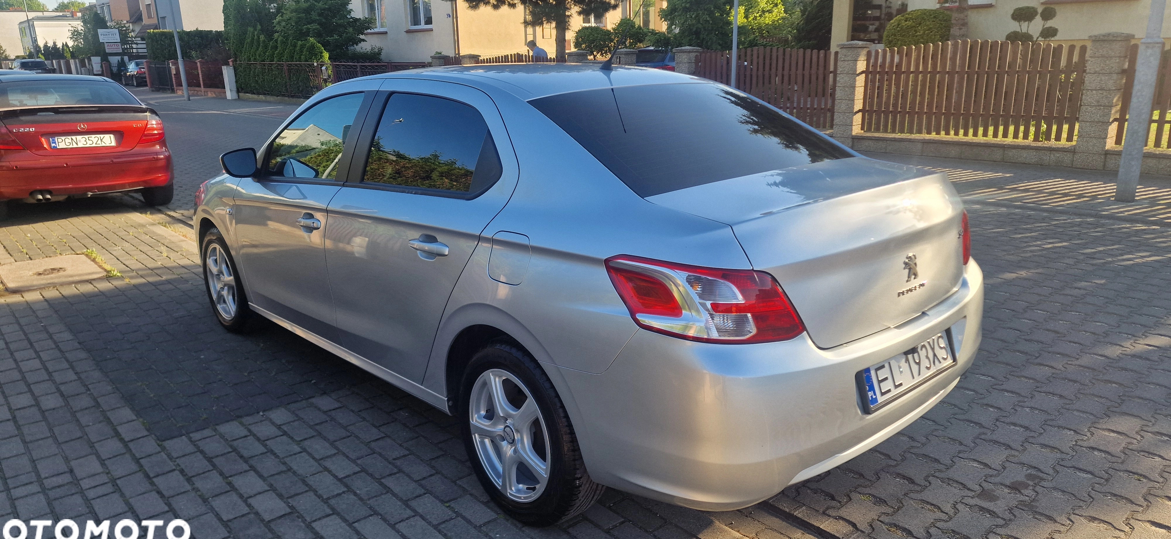 Peugeot 301 cena 23500 przebieg: 52500, rok produkcji 2013 z Gniezno małe 106